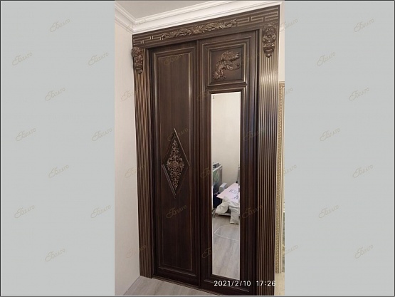Двери для шкафа купе (декор "Орел","ЦД-21") Орех 